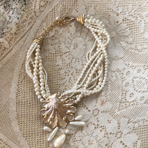 Vintage faux pearl necklace - Picture 3 of 5